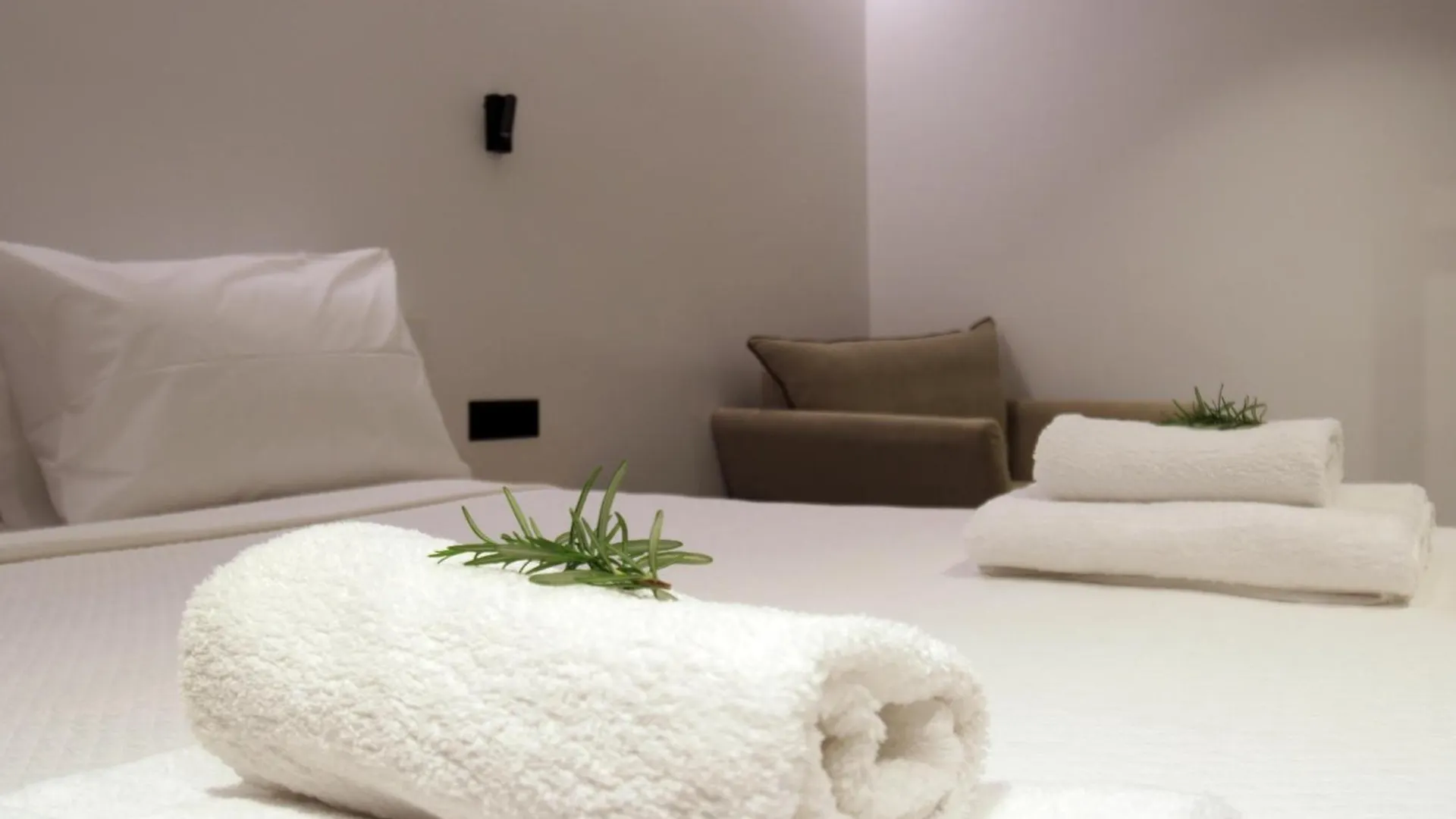 Aparthotel Melina'S Seaside Retreat Ksamil