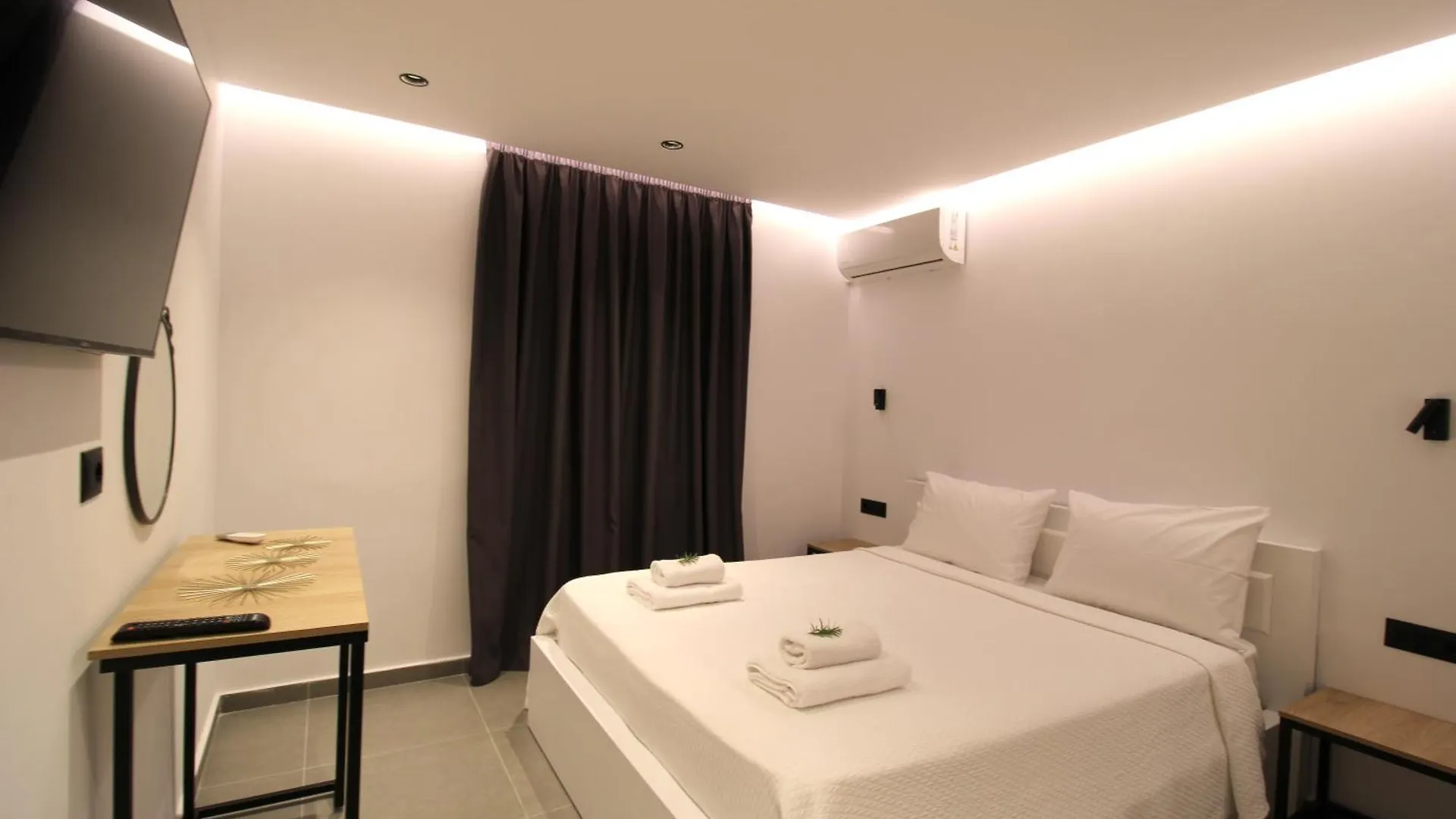 Aparthotel Melina'S Seaside Retreat Ksamil