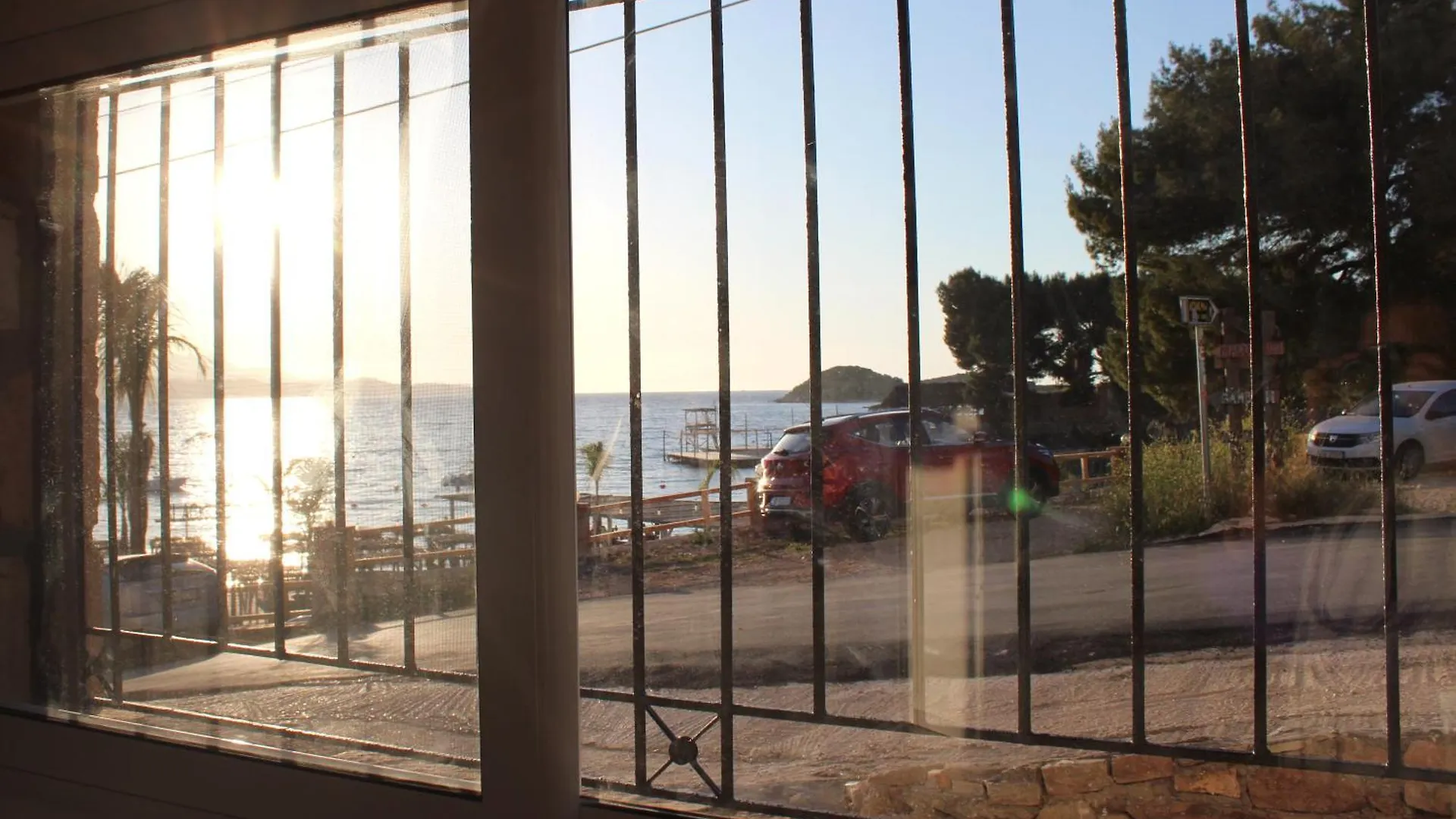 Melina'S Seaside Retreat Aparthotel Ksamil