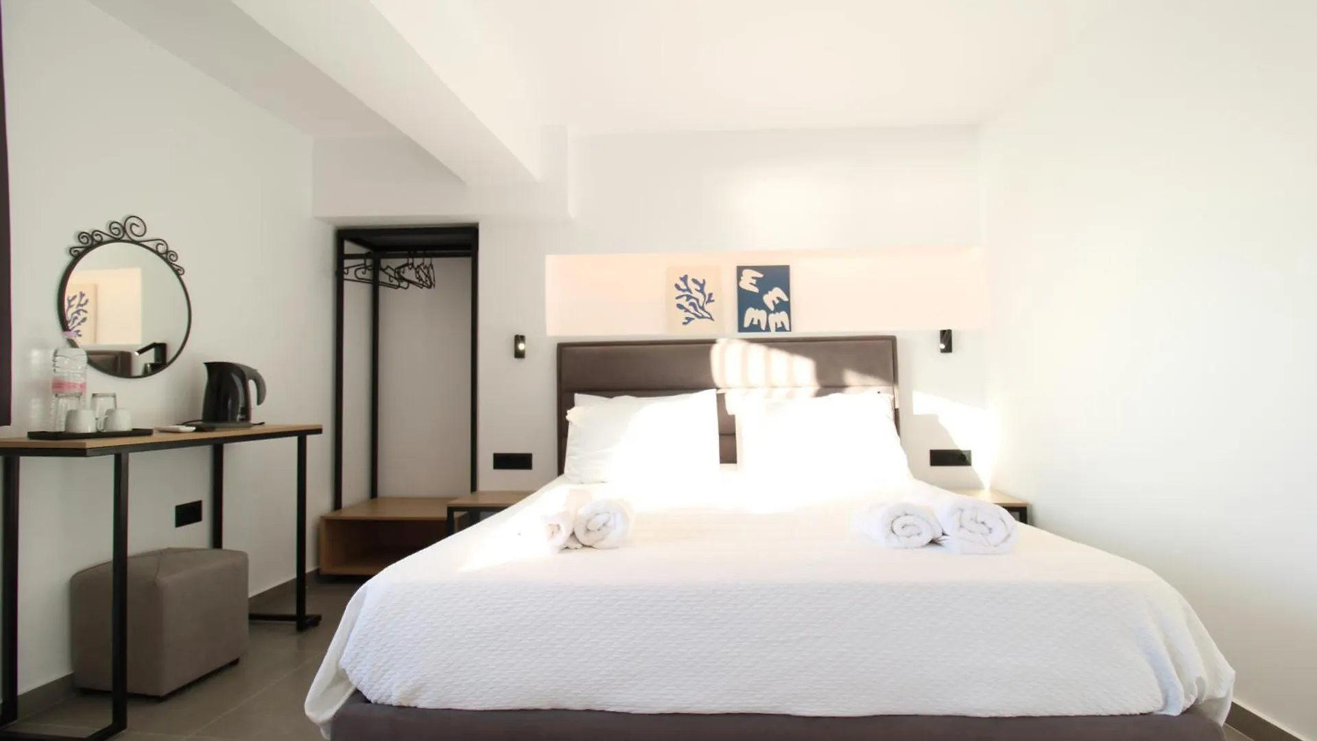 Aparthotel Melina'S Seaside Retreat Ksamil