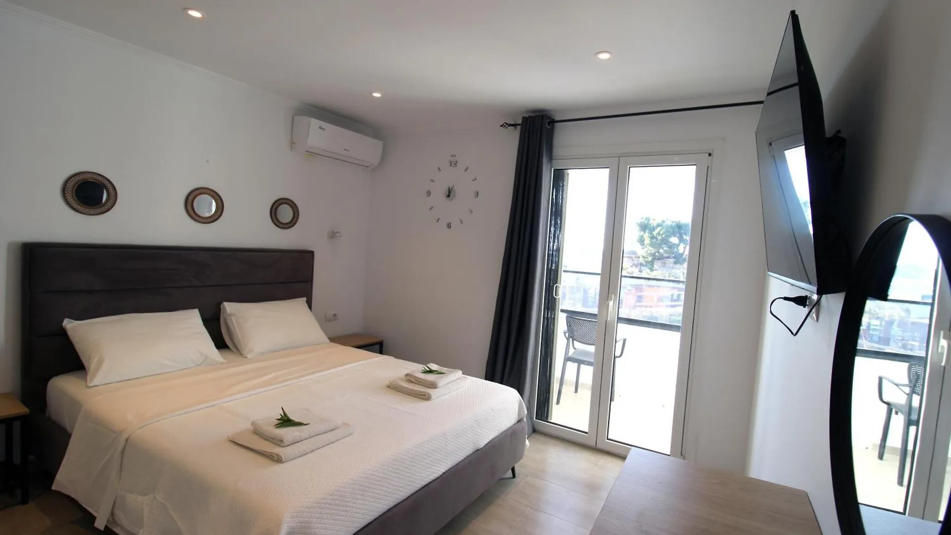 Melina'S Seaside Retreat Aparthotel Ksamil