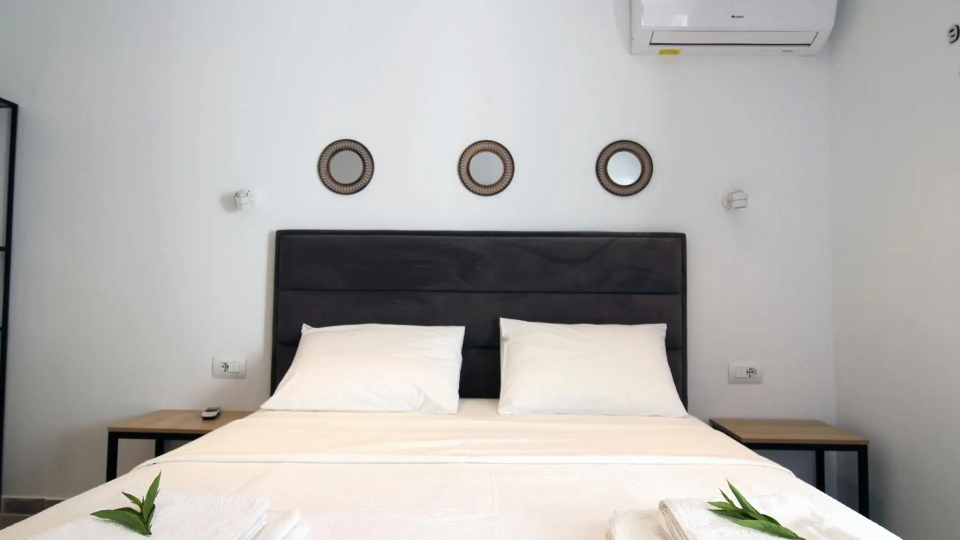 Melina'S Seaside Retreat Aparthotel Ksamil